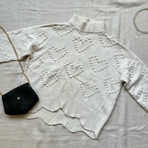 NWOT Off White Scalloped High Neck Hearts Sweater - Picture 3 of 8